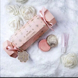 Jouer Lucky & Charmed lip care gift set!